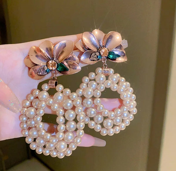Elegant Flower & Faux Pearl Weaved Exaggerated Dangle Earrings