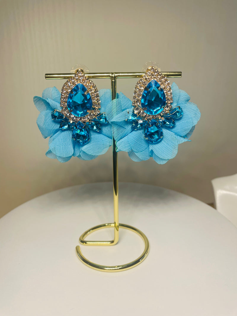 Floral Lace Rhinestone Stud Earrings