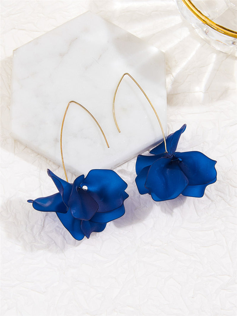 Naxie Flower Pendant Earrings
